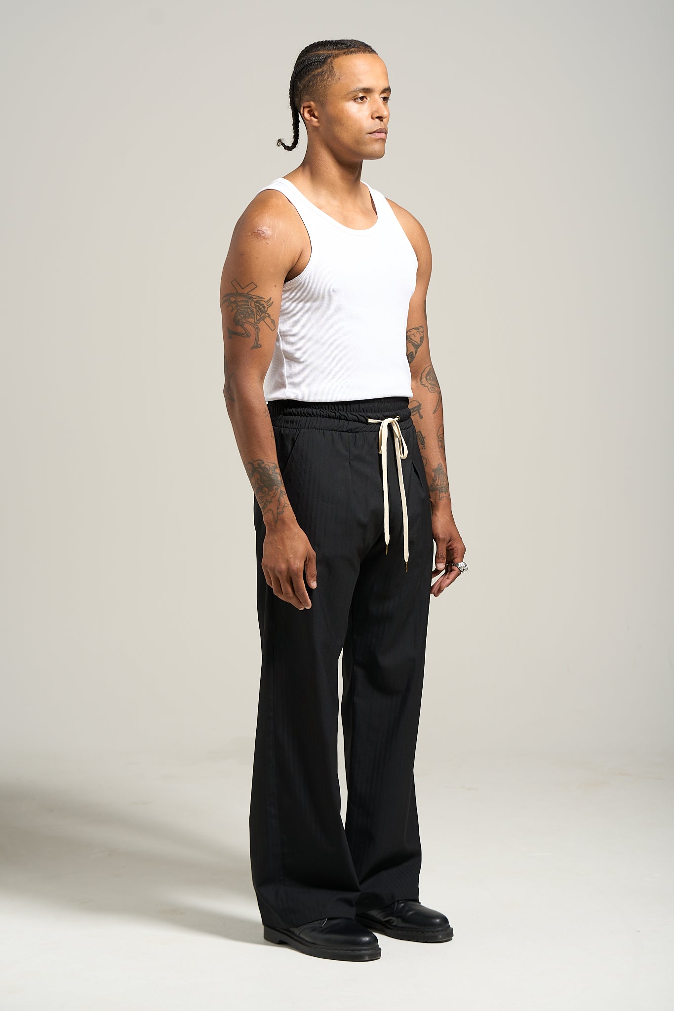 The Blackout Herringbone Flow Pant
